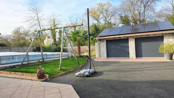 BOURGES MAISON 8 PIECES 7 CHAMBRES PISCINE GARAGE