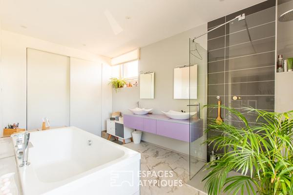L’exception : belle maison bourgeoise et son extension contemporaine en coeur de ville