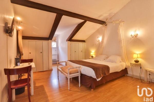 three-star hotel for sale 1 100 m² Castéra-Verduzan