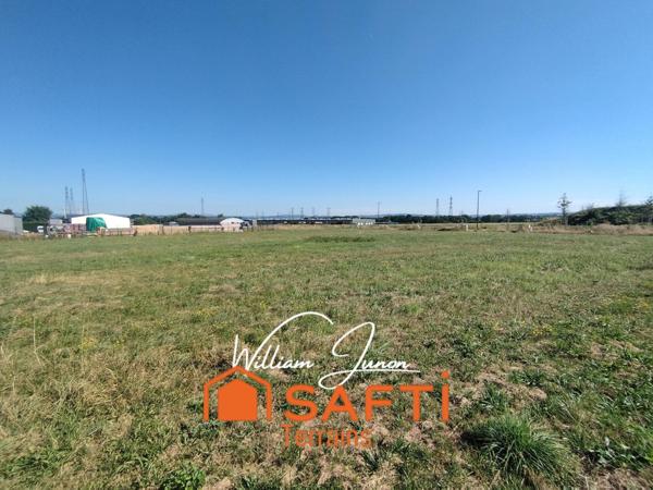 Terrain constructible, viabilisé et borné