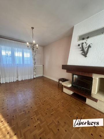 Maison familiale traditionnelle - 6 pièces - Lanester -