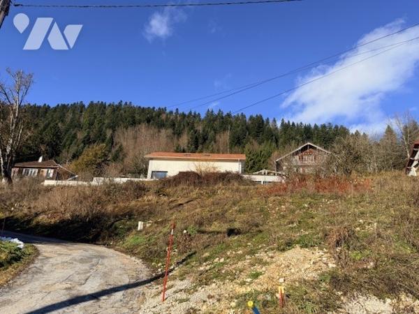 Terrain A Bâtir de 737 m² Pont de la Roche