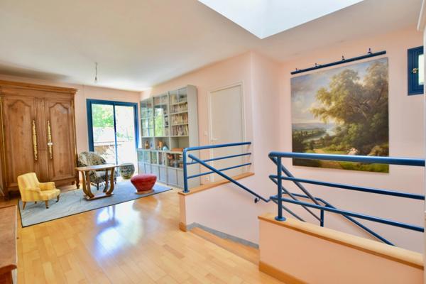 Maison de type 8 de 227m2.