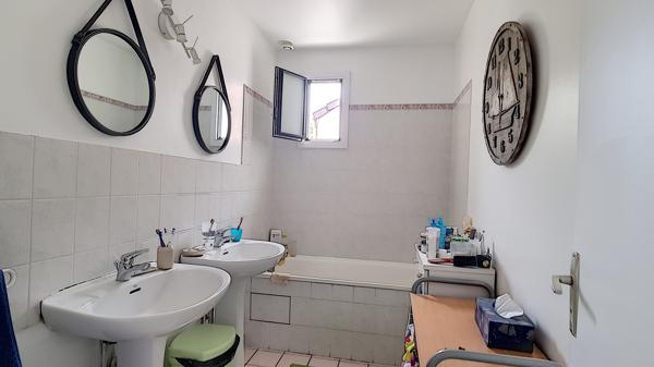 Maison contemporaine à vendre, 7 pièces - Élancourt 78990