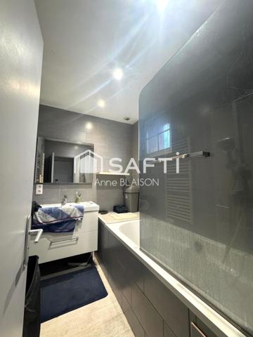 Maison au calme avec dépendances