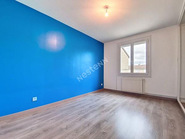 Maison Orange 4 pièce(s) 115 m2 avec garage et jardin