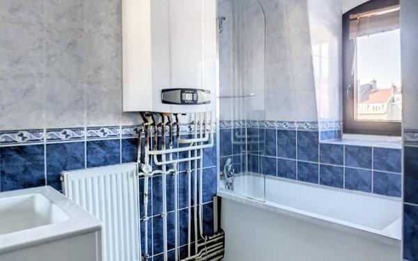 Appartement à louer    4 pièces •  Lille