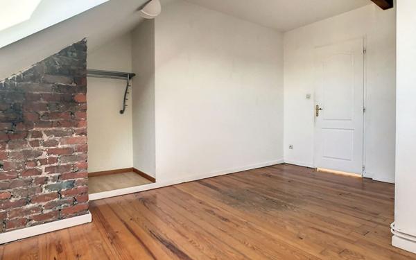 Appartement à louer    4 pièces •  Lille
