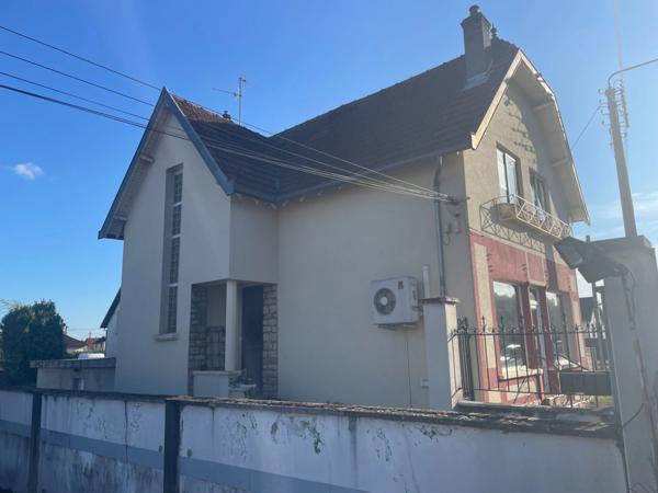 Immeuble à vendre CHENOVE (21) Ensemble immobilier mixte