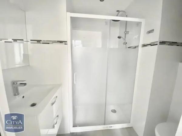 Location appartement 5 pièces de 118.26m²