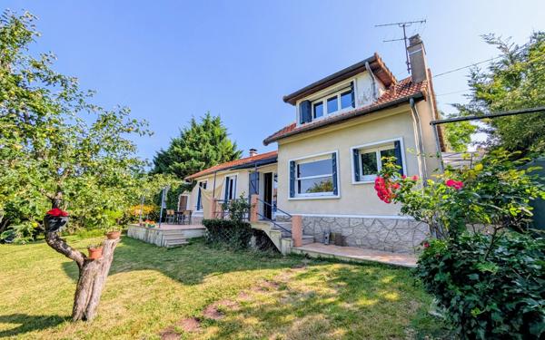 Maison à vendre    4 pièces • 82 m2 Sucy-en-Brie