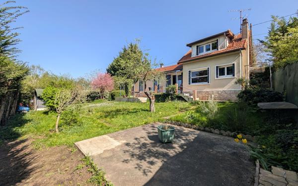 Maison à vendre    4 pièces • 82 m2 Sucy-en-Brie