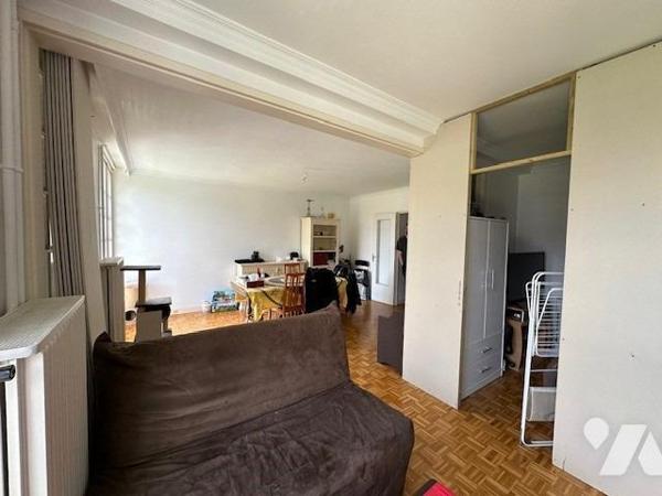 "INVESTISSEMENT LOCATIF "Appartement T 4 d'une superficie de 81.22 m² (loi carrez) avec cave, greni