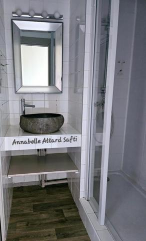 Ancien hôtel de 369 m² avec 7 chambres et salle de réception