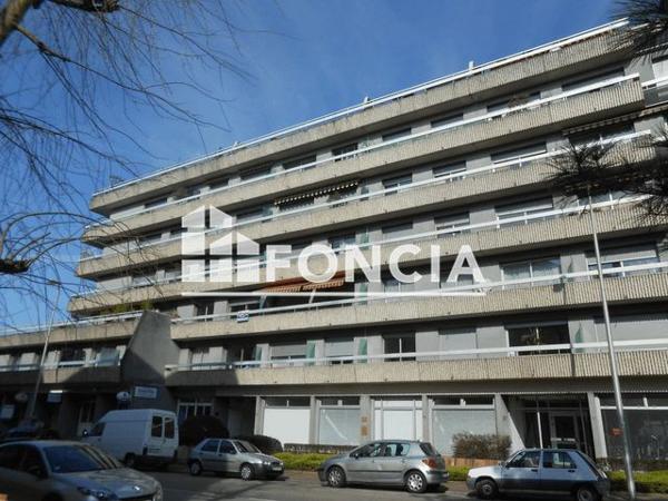 Location Studio 33.78 m² - 10 A 12 RUE STE CLAIRE Limoges 87000