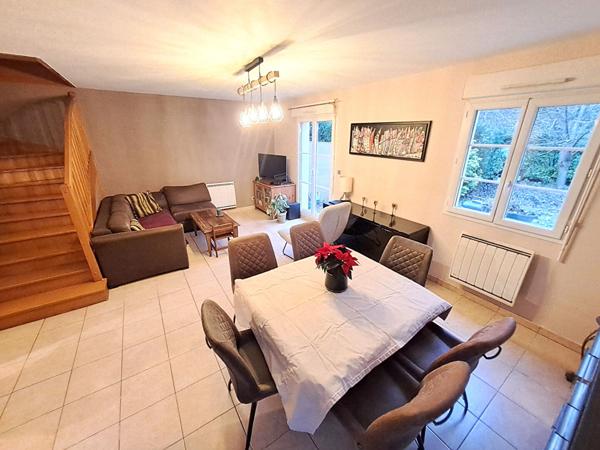 ETAMPES - PAVILLON 4 CHAMBRES + GARAGE