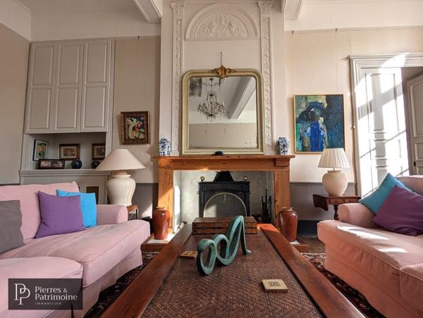 Mézin (47170) Sublime propriété au cœur de Mézin avec jardin, garage et dépendances