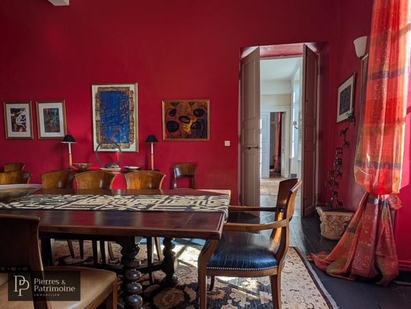 Mézin (47170) Sublime propriété au cœur de Mézin avec jardin, garage et dépendances