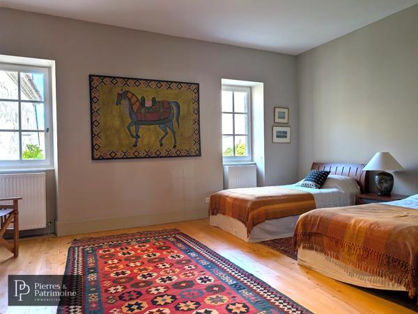 Mézin (47170) Sublime propriété au cœur de Mézin avec jardin, garage et dépendances