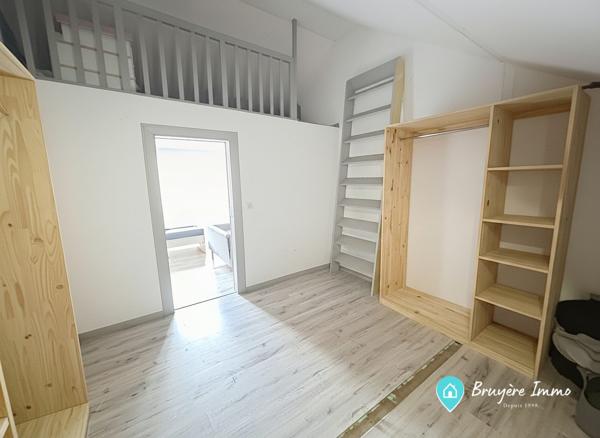 Maison mitoyenne 1 côté à vendre, 9 pièces - Hirson 02500