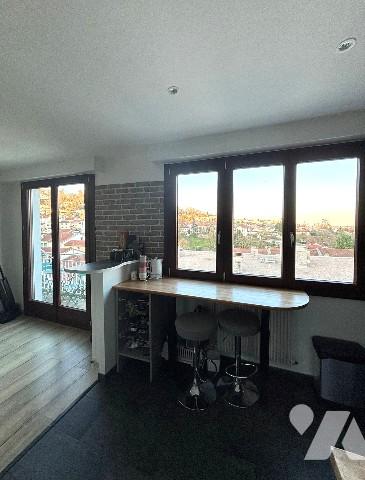 LAXOU VILLAGE - Joli T2 avec balcon, de 40m², au 3ième étage (avec ascenseur)