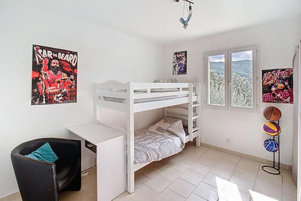 A VENDRE en EXCLUSIVITE à DRAGUIGNAN - Maison T4/5 113m² sur un terrain de 509m² clos