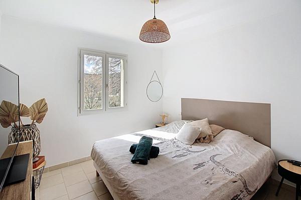 A VENDRE en EXCLUSIVITE à DRAGUIGNAN - Maison T4/5 113m² sur un terrain de 509m² clos