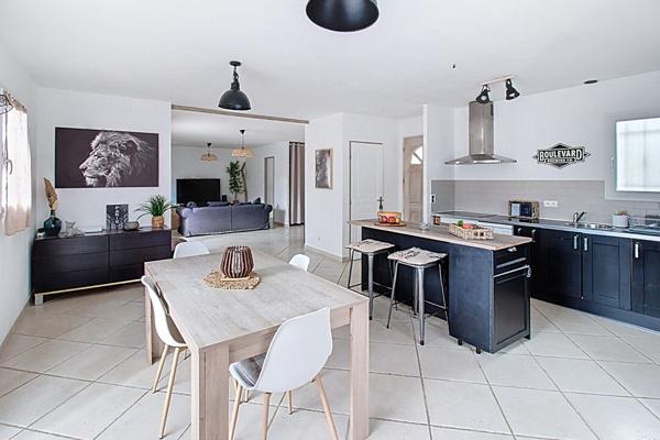 A VENDRE en EXCLUSIVITE à DRAGUIGNAN - Maison T4/5 113m² sur un terrain de 509m² clos