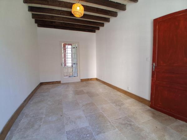 Maison en pierre 156m2, 5 chambres, terrain 2000m2