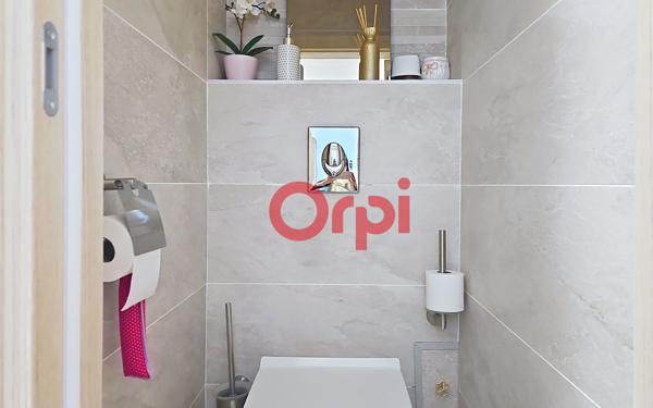 Appartement à vendre    3 pièces • 67 m2 La Seyne-sur-Mer