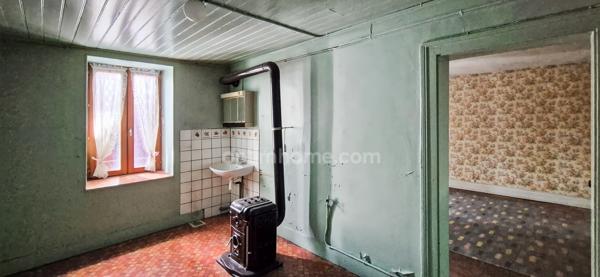 70400 HERICOURT - MAISON 8 PIECES - 5 CHAMBRES - GROS POTENTIEL