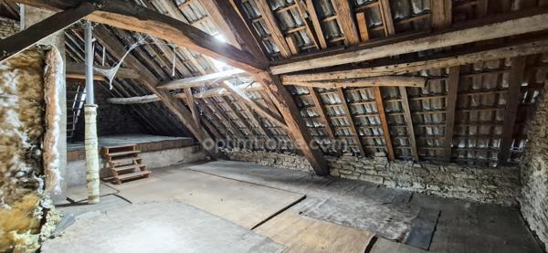 70400 HERICOURT - MAISON 8 PIECES - 5 CHAMBRES - GROS POTENTIEL