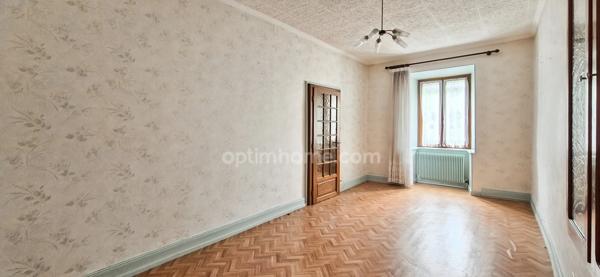 70400 HERICOURT - MAISON 8 PIECES - 5 CHAMBRES - GROS POTENTIEL