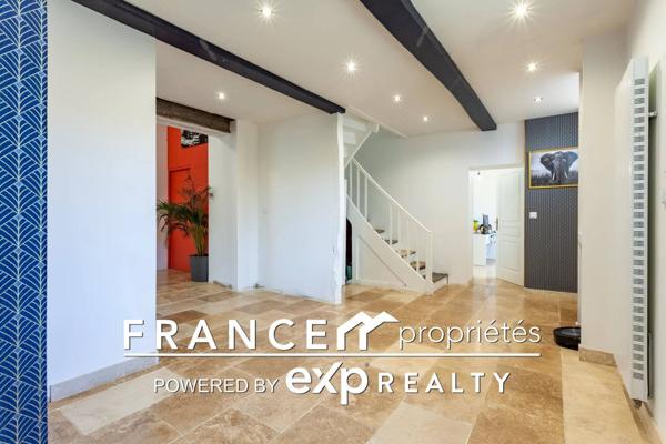 Maison 280 m2 - terrain 1,4 ha