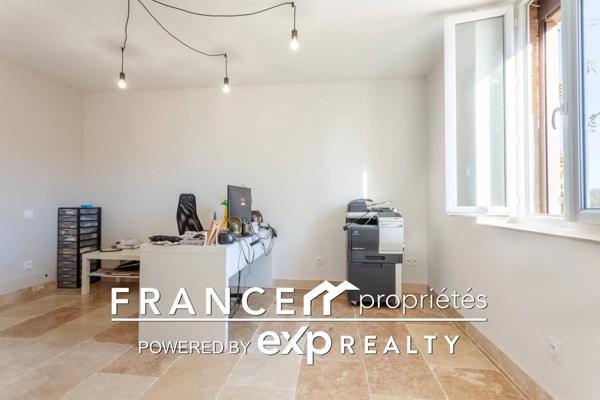 Maison 280 m2 - terrain 1,4 ha