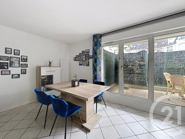 Appartement F2 à vendre  2 pièces - 50 m2 THIAIS - 94