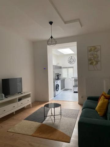 Colocation A LOUER - ROUBAIX - 12 m 2 - 450 € charges comprises par mois