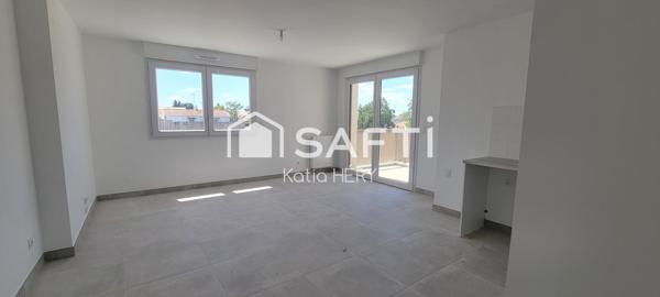 APPARTEMENT AVEC DOUBLE EXPOSITION