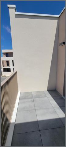 APPARTEMENT AVEC DOUBLE EXPOSITION