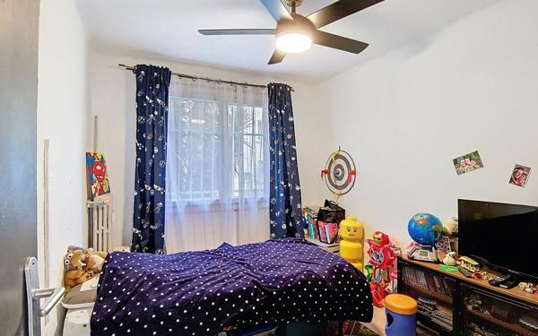 Appartement à vendre    3 pièces • 56 m2 Toulon