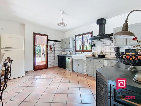 Villa 3 chambres + Studio  Saint Maximin La Sainte Baume  83470