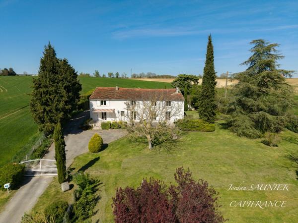 Dpt Tarn (81), à vendre Puylaurens maison P7 de 320 m² - Terrain de 3000 m²