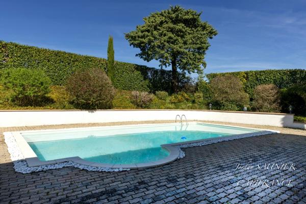 Dpt Tarn (81), à vendre Puylaurens maison P7 de 320 m² - Terrain de 3000 m²