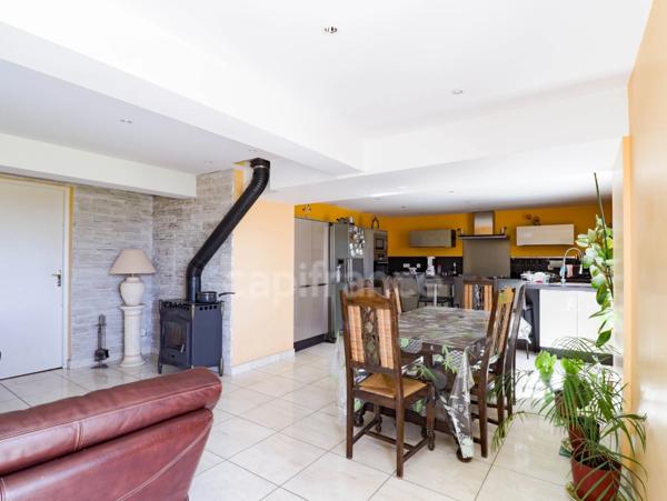 Propriété rénovée avec dépendances – Un havre de paix Proche de Puylaurens