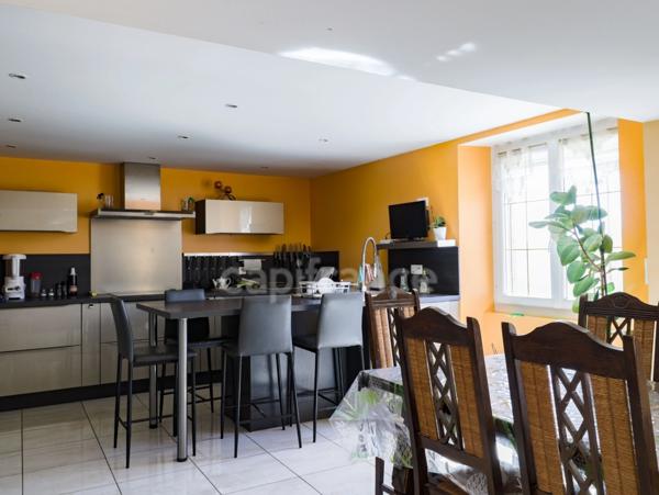 Propriété rénovée avec dépendances – Un havre de paix Proche de Puylaurens