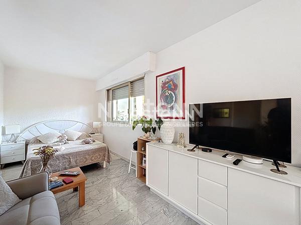 STUDIO - Golfe Juan 36 m2 - Parking - Cave