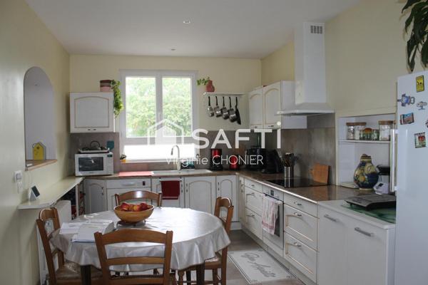 Bel ensemble immobilier de 2 maisons entièrement rénovées