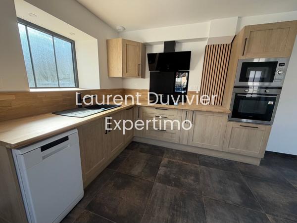 Saint-Forget (78720) Charmante maison de village individuelle tout juste rénovée de 63m2 avec 2 grandes chambres.