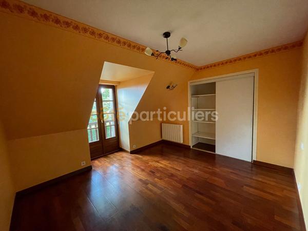 Vente
                Maison187 m² - 6 Pièces -
                    PONTIVY (56300)