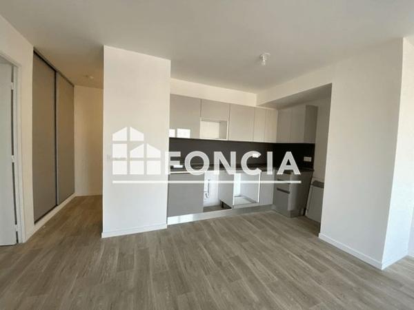 Location Appartement 3 pièces 64.9 m² - 67 BD GALLIENI - AV. MARC SANGNIER Villeneuve-la-garenne 92390